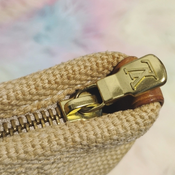 Authentic Louis Vuitton Antique Cabas MM Limited Edition Bag - Picture 15 of 15